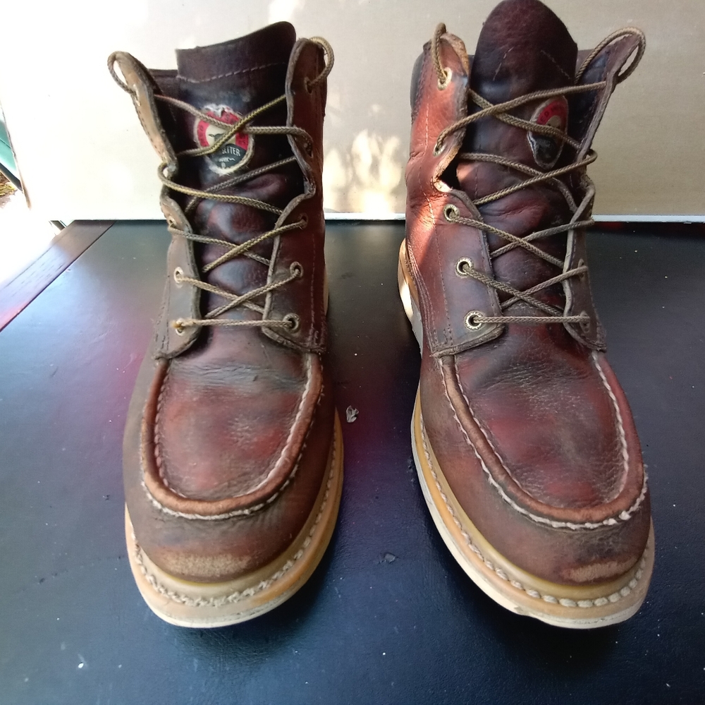 Red Wing Irish Setter mock toe work boots